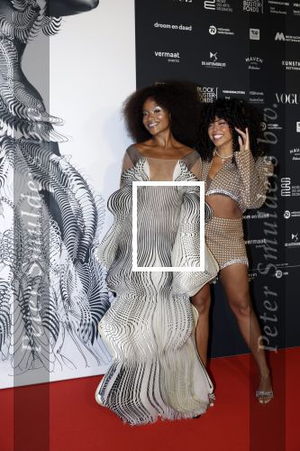 Rotterdam 27 september 2025
Opening show Iris v Herpen in de kunsthal in Rotterdam. Fenna Ramos