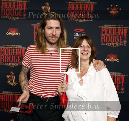 Utrecht 19 september 2025
1 jaar Moulin Rouge in het Beatrix theater. Frank v d Lende met moeder