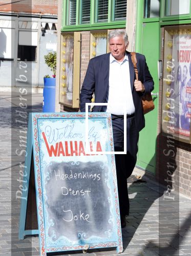 Rotterdam 22 september 2025
Herdenkingsbijeenkomst voor Joke Bruijs in Theater Walhalla . Partner Frits Landesbergen
