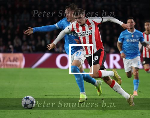 Eindhoven, 21 Oktober 2025
CL Wedstrijd PSV-Napolie, eindstand 6-2
Guus Til met Sam Beukema