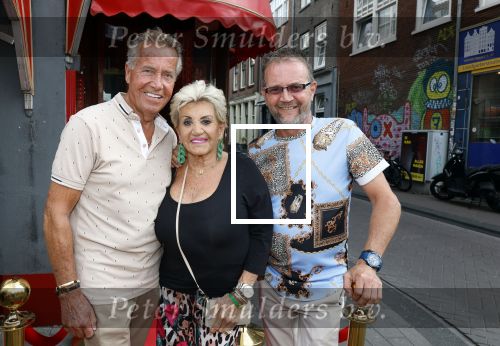 Amsterdam 26 augustus 2025
Presentatie tassenlijn Studio Noos bij cafe Nol .
Mick Harren en Imca Marina treden op. Hanny Veerkamp met man Ton en zoon