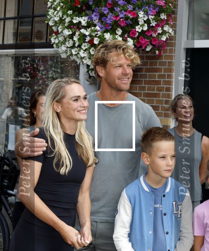 Enkhuizen 30 augustus 2025
Irene Schouten opent met haar compagnon Susan Bakker de tweede RFRMR  .RFRMR is een pilates studio . Irene Schouten met haar man Dirk Jan