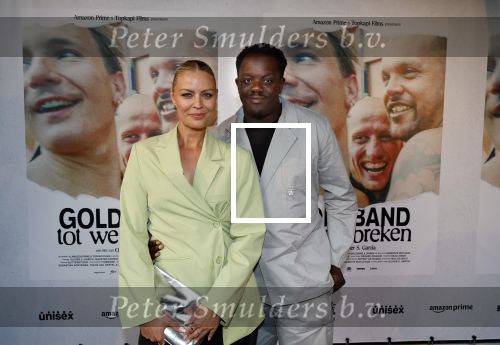 Den Haag 3 september 2025
Premiere Goldband in Pathe Buitenhof Den Haag . Iris de Graaf met partner Tony Boakye