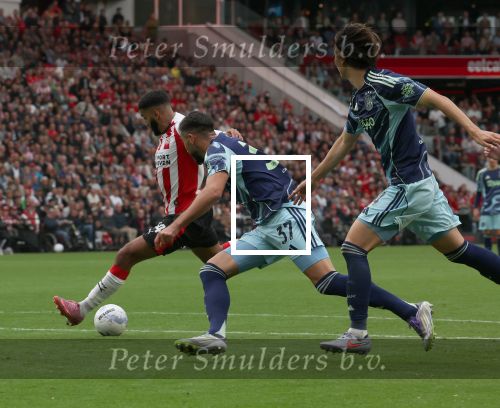 Eindhoven, 21 September 2025
PSV-AJAX, Eindstand 2-2
Kompetitie seizoen 2025-2026
Ismael Saibari met Josip Sutalo
