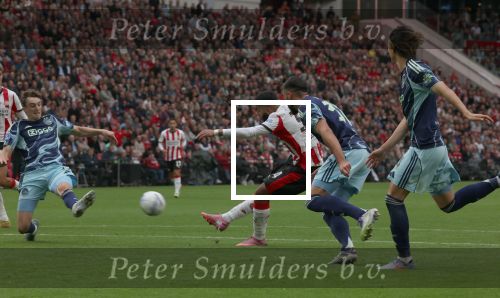 Eindhoven, 21 September 2025
PSV-AJAX, Eindstand 2-2
Kompetitie seizoen 2025-2026
Ismael Saibari met Josip Sutalo