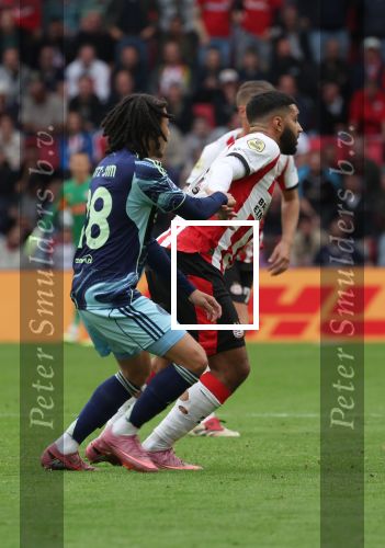 Eindhoven, 21 September 2025
PSV-AJAX, Eindstand 2-2
Kompetitie seizoen 2025-2026
Ismael Saibari met Kian Fitz-Jim