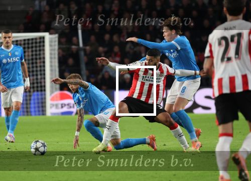 Eindhoven, 21 Oktober 2025
CL Wedstrijd PSV-Napolie, eindstand 6-2
Ismael Saibari met Noa Lang