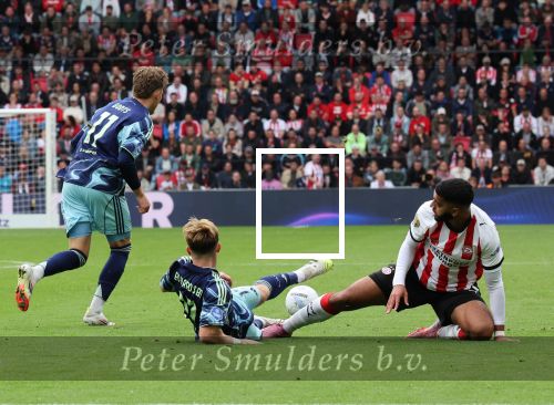 Eindhoven, 21 September 2025
PSV-AJAX, Eindstand 2-2
Kompetitie seizoen 2025-2026
Ismael Saibari met Oliver Edvardsen