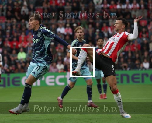 Eindhoven, 21 September 2025
PSV-AJAX, Eindstand 2-2
Kompetitie seizoen 2025-2026
Ivan Perisic met Mika Godts
