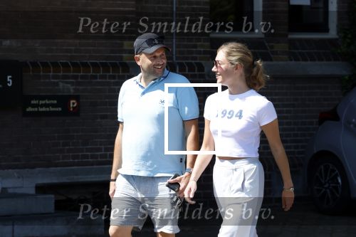 Baarn 11 augustus 2025
Jamie Kames met haar nieuwe vriend Jeffrey Erens (Vieze Jack ) bij eethuys Generaal in Baarn .