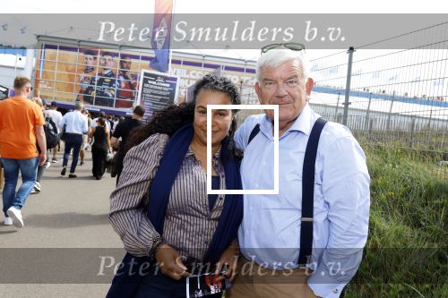 Zandvoort 21 augustus 2025
Grandprix F1 op circuit Zandvoort . Jan v zanen met zijn vrouw