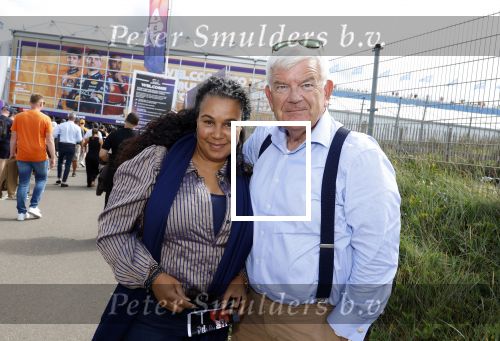 Zandvoort 21 augustus 2025
Grandprix F1 op circuit Zandvoort . Jan v zanen met zijn vrouw