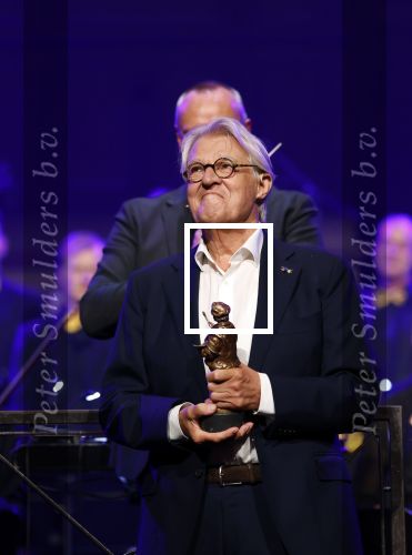 Amsterdam 12 september 2025
Uitreiking Cinemusic Rembrandt Oeuvre Award - tijdens The Night Of Cinemusic in het Concertgebouw. Jeroen Krabbe krijgt Ouvre prijs uit handen van Rene Mioch .