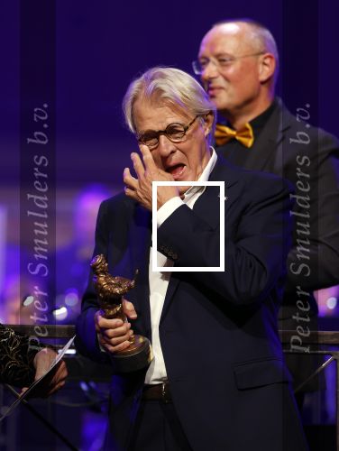 Amsterdam 12 september 2025
Uitreiking Cinemusic Rembrandt Oeuvre Award - tijdens The Night Of Cinemusic in het Concertgebouw. Jeroen Krabbe krijgt Ouvre prijs uit handen van Rene Mioch .