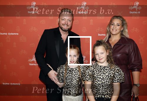 Tilburg 29 september 2025
Buma prijzen worden uitgereikt in 013 in Tilburg . John Dirne kwam met vrouw en kinderen