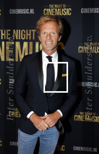 Amsterdam 12 september 2025
Uitreiking Cinemusic Rembrandt Oeuvre Award - tijdens The Night Of Cinemusic in het Concertgebouw. Jeroen Krabbe krijgt Ouvre prijs uit handen van Rene Mioch .  Joris Lammers