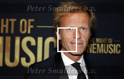 Amsterdam 12 september 2025
Uitreiking Cinemusic Rembrandt Oeuvre Award - tijdens The Night Of Cinemusic in het Concertgebouw. Jeroen Krabbe krijgt Ouvre prijs uit handen van Rene Mioch .  Joris Lammers