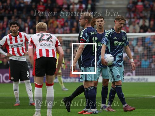 Eindhoven, 21 September 2025
PSV-AJAX, Eindstand 2-2
Kompetitie seizoen 2025-2026
Kenneth Taylor scoort uit penalty 1-1