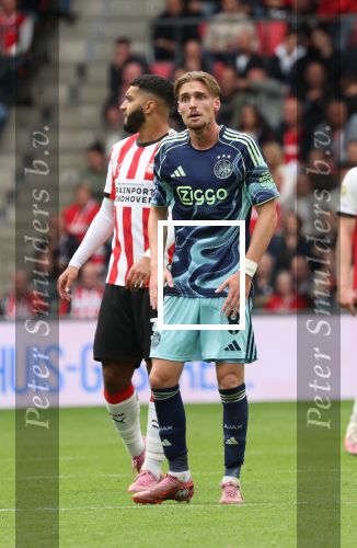 Eindhoven, 21 September 2025
PSV-AJAX, Eindstand 2-2
Kompetitie seizoen 2025-2026
Kenneth Taylor scoort uit penalty 1-1