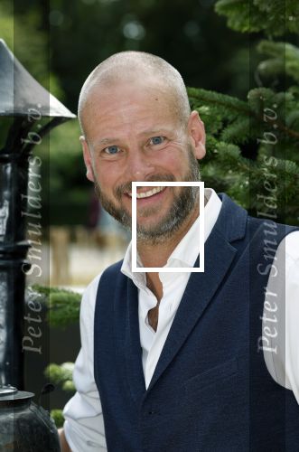 Kaatsheuvel 8 september 2025
Persevent van de Gi-Ga Gantische Kerstshow in de efteling met oa Rene Froger Gert Verhulst Kabouter Plop K3 en Marie Verhulst . Koen Sanders