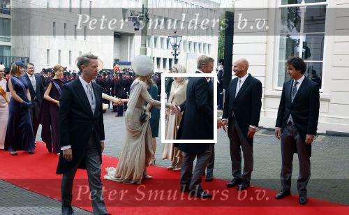 Den Haag 16 september 2025
Prinsjesdag 2025 met aanwezig namens de koninklijke familie , Koning Willem Alexander Koningin Maxima Prinses Amalia Prinses Alexia Prinses Ariane Prins Constantijn en Prinses Laurentien .