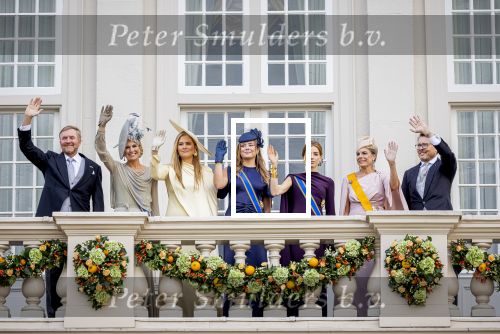 Den Haag 16 september 2025
Prinsjesdag 2025 met aanwezig namens de koninklijke familie , Koning Willem Alexander Koningin Maxima Prinses Amalia Prinses Alexia Prinses Ariane Prins Constantijn en Prinses Laurentien .