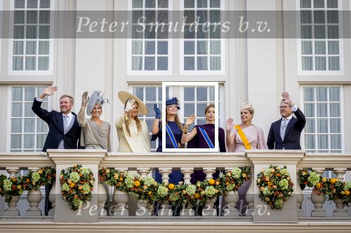 Den Haag 16 september 2025
Prinsjesdag 2025 met aanwezig namens de koninklijke familie , Koning Willem Alexander Koningin Maxima Prinses Amalia Prinses Alexia Prinses Ariane Prins Constantijn en Prinses Laurentien .