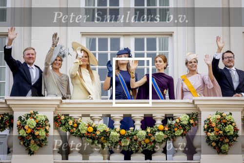 Den Haag 16 september 2025
Prinsjesdag 2025 met aanwezig namens de koninklijke familie , Koning Willem Alexander Koningin Maxima Prinses Amalia Prinses Alexia Prinses Ariane Prins Constantijn en Prinses Laurentien .