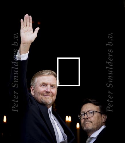 Den Haag 16 september 2025
Prinsjesdag 2025 met aanwezig namens de koninklijke familie , Koning Willem Alexander Koningin Maxima Prinses Amalia Prinses Alexia Prinses Ariane Prins Constantijn en Prinses Laurentien .