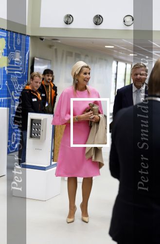 Flevoland 9 september 2025
Koning Willem Alexander en Koningin Maxima op streekbezoek in Flevoland . Het regende de hele dag .