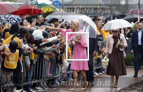 Flevoland 9 september 2025
Koning Willem Alexander en Koningin Maxima op streekbezoek in Flevoland . Het regende de hele dag .