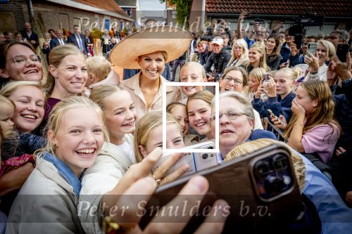 Genemuiden 11 september 2025
Koningin Maxima opent het tapijtmuseum in Genmuiden