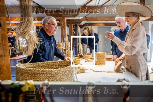Genemuiden 11 september 2025
Koningin Maxima opent het tapijtmuseum in Genmuiden