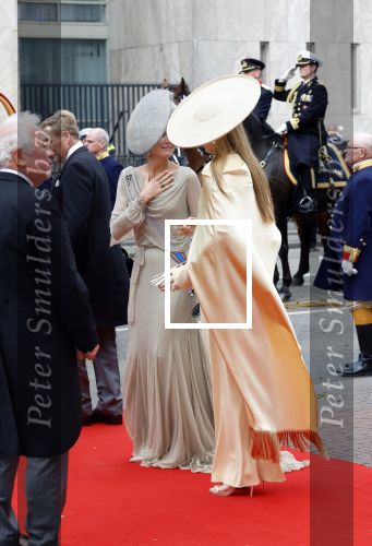 Den Haag 16 september 2025
Prinsjesdag 2025 met aanwezig namens de koninklijke familie , Koning Willem Alexander Koningin Maxima Prinses Amalia Prinses Alexia Prinses Ariane Prins Constantijn en Prinses Laurentien .