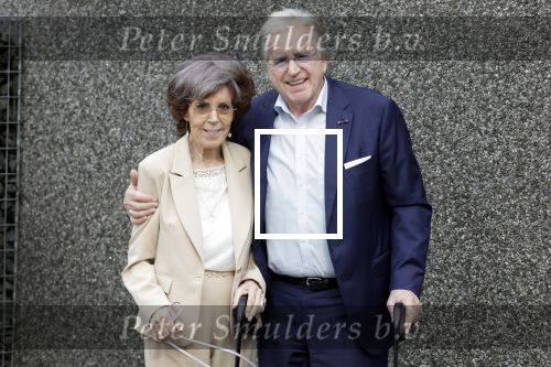 Rotterdam 20 september 2025
Crematie Gerard Cox bij crematorium de Hoeksche Waard. Lee Towers met zijn vrouw Laura