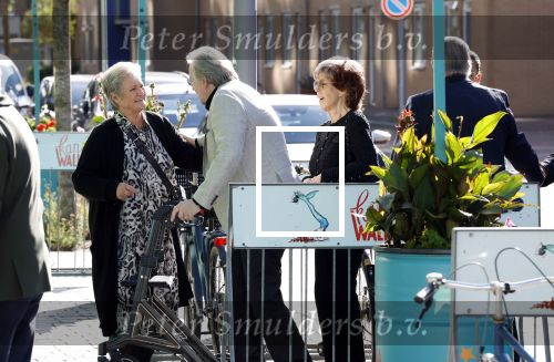 Rotterdam 22 september 2025
Herdenkingsbijeenkomst voor Joke Bruijs in Theater Walhalla . Lee Towers kwam met zijn vrouw Laura en dochter Claudia