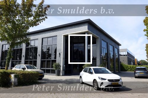 Abcoude 6 september 2025
Oude pand waar vroeger het bedrijf van Marc o Borsato zat .