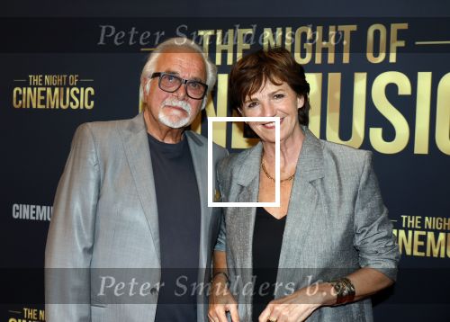 Amsterdam 12 september 2025
Uitreiking Cinemusic Rembrandt Oeuvre Award - tijdens The Night Of Cinemusic in het Concertgebouw. Jeroen Krabbe krijgt Ouvre prijs uit handen van Rene Mioch .  Martine v os met haar man Wouter Stips