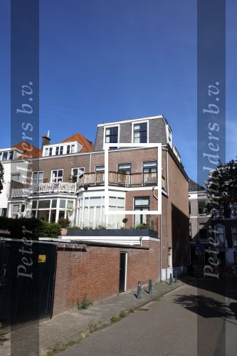 Den Haag 6 september 2025
Matthijs v Nieuwkerk woont in het centrum van Den Haag met zijn vrouw Martha . Zijn straat is al vanaf juni afgesloten ivm aanleg nieuwe weg .