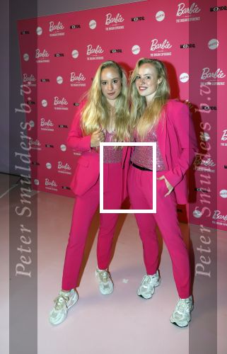 Amsterdam 10 september 2025
Opening Wondr Barbie in Amsterdam. 
Mylene Waalewijn en Roos Waalewijn