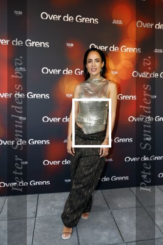 Amsterdam 26 augustus 2025
Premiere over de Grens in het vondelpark . De cast bestaat uit Manuel Broekman Jasmine Sendar Nienke Plas Vincent Banic en Elisabeth Puglia.