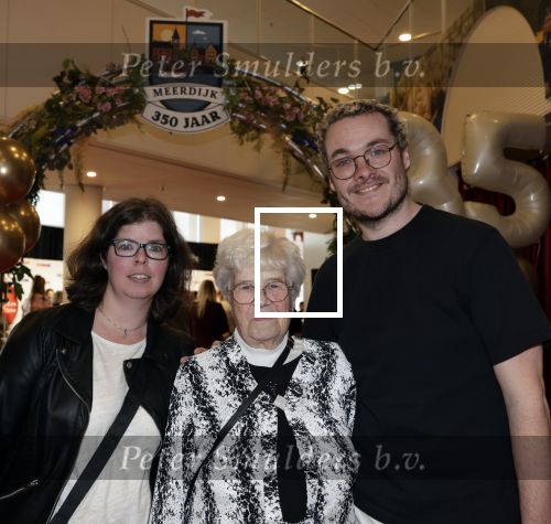 Amsterdam 22 september 2025
35 jaar Goede tijden slechte tijden GTST bij endemol . Patrick Huntelerslag met oma en ...
