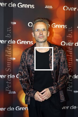 Amsterdam 26 augustus 2025
Premiere over de Grens in het vondelpark . De cast bestaat uit Manuel Broekman Jasmine Sendar Nienke Plas Vincent Banic en Elisabeth Puglia. Patrick Martens