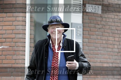 Amsterdam 26 september 2025
Peter faber wachtend op straat op een taxi.
