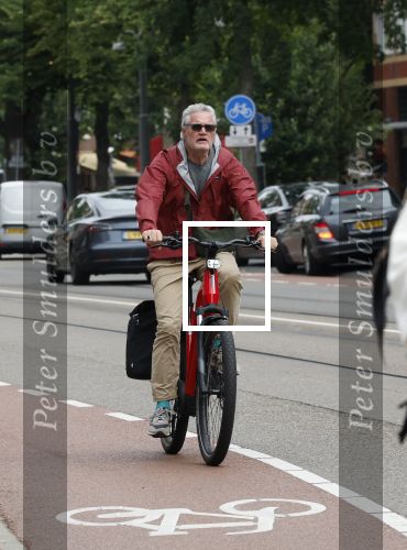 Amsterdam 1 september 2025
Porgy Franssen op de electrische fiets in Amsterdam zuid.