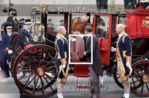 Den Haag 16 september 2025
Prinsjesdag 2025 met aanwezig namens de koninklijke familie , Koning Willem Alexander Koningin Maxima Prinses Amalia Prinses Alexia Prinses Ariane Prins Constantijn en Prinses Laurentien .