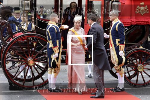 Den Haag 16 september 2025
Prinsjesdag 2025 met aanwezig namens de koninklijke familie , Koning Willem Alexander Koningin Maxima Prinses Amalia Prinses Alexia Prinses Ariane Prins Constantijn en Prinses Laurentien .