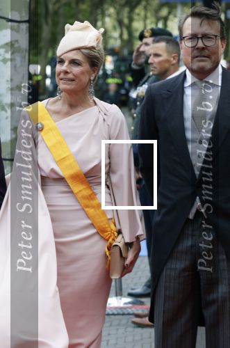 Den Haag 16 september 2025
Prinsjesdag 2025 met aanwezig namens de koninklijke familie , Koning Willem Alexander Koningin Maxima Prinses Amalia Prinses Alexia Prinses Ariane Prins Constantijn en Prinses Laurentien .