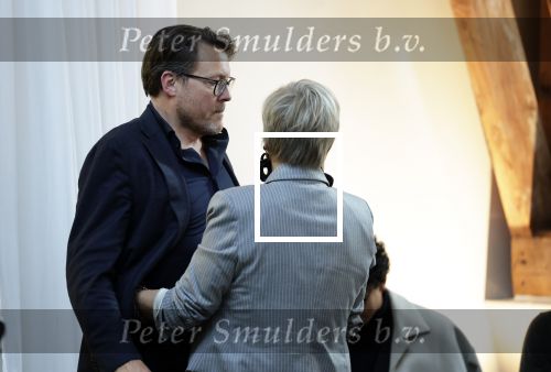 Amsterdam 18 september 2025
Prinses Eloise organiseert samen met Attire Amsterdam en My Lima Lima een modeshow . Haar ouders, Prins Constantijn en moeder Prinses Laurentien zijn natuurlijk aanwezig .