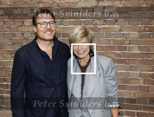 Amsterdam 18 september 2025
Prinses Eloise organiseert samen met Attire Amsterdam en My Lima Lima een modeshow . Haar ouders, Prins Constantijn en moeder Prinses Laurentien zijn natuurlijk aanwezig .